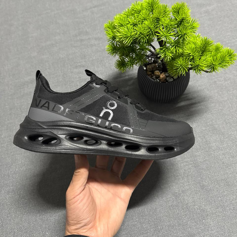 Mashxur «On cloud» krassovkalari